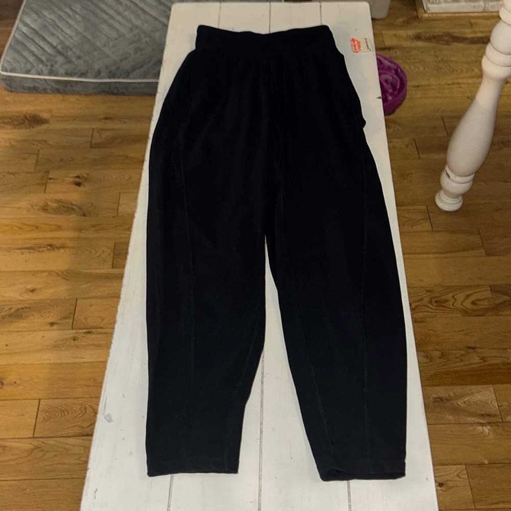 Free People Movement Flow Pants size xs. Retails for $148